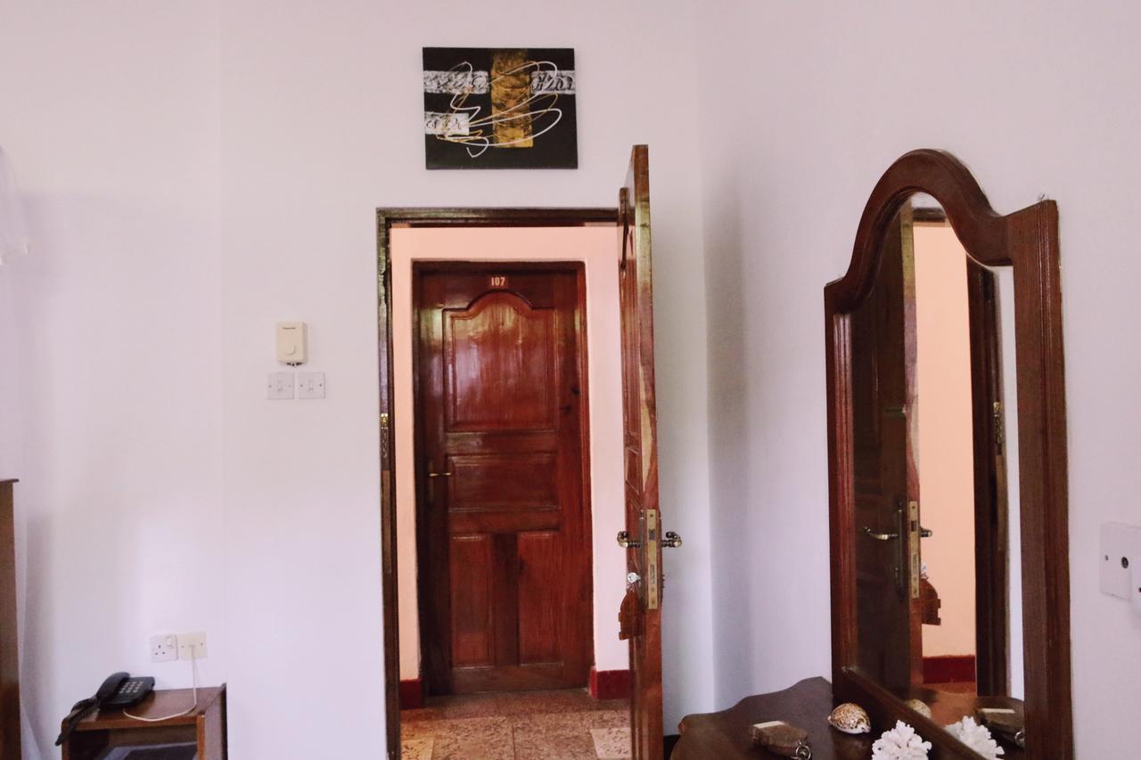 Shangani Hotel ザンジバルシティ エクステリア 写真